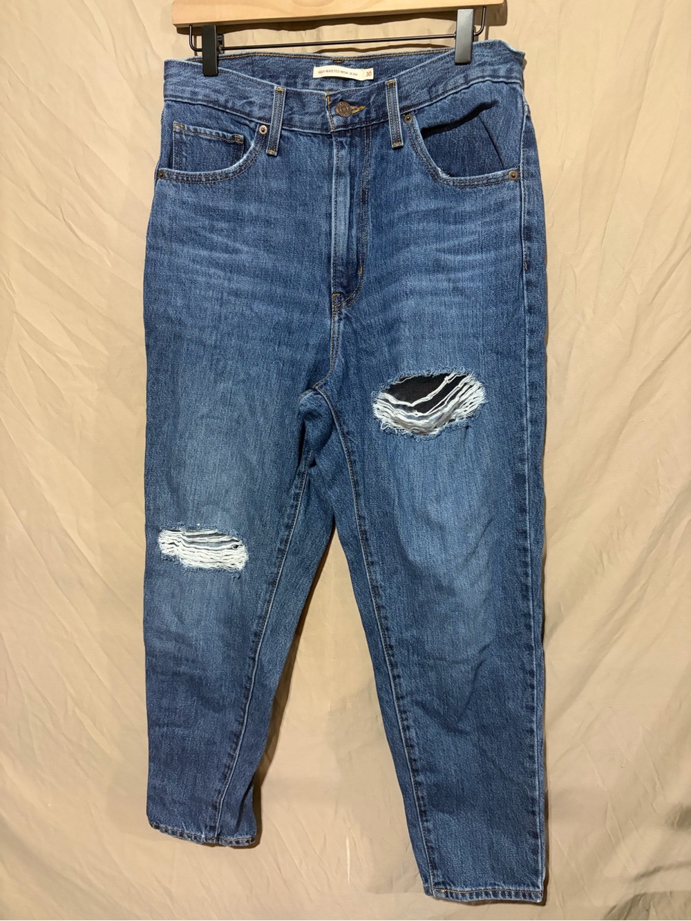Levi’s high waisted, Mom jeans